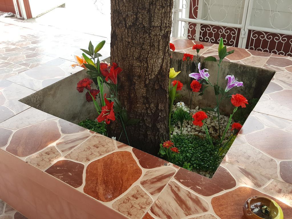 Emmanuel Guesthouse Prachuap Khiri Khan Buitenkant foto