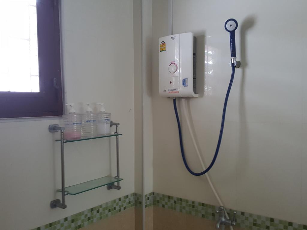 Emmanuel Guesthouse Prachuap Khiri Khan Buitenkant foto
