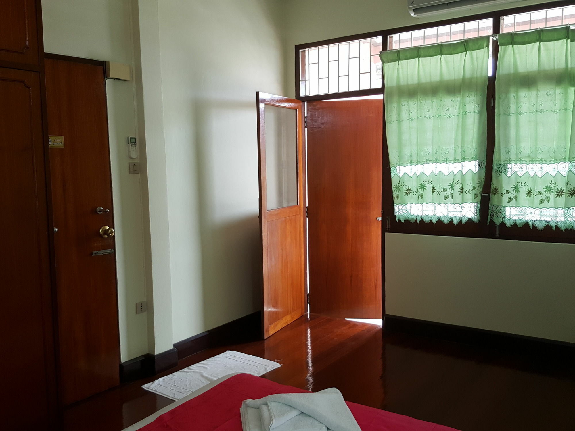 Emmanuel Guesthouse Prachuap Khiri Khan Buitenkant foto